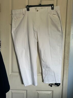 NWT J. Jill white denim high rise cropped pull on jeans size 22 regular